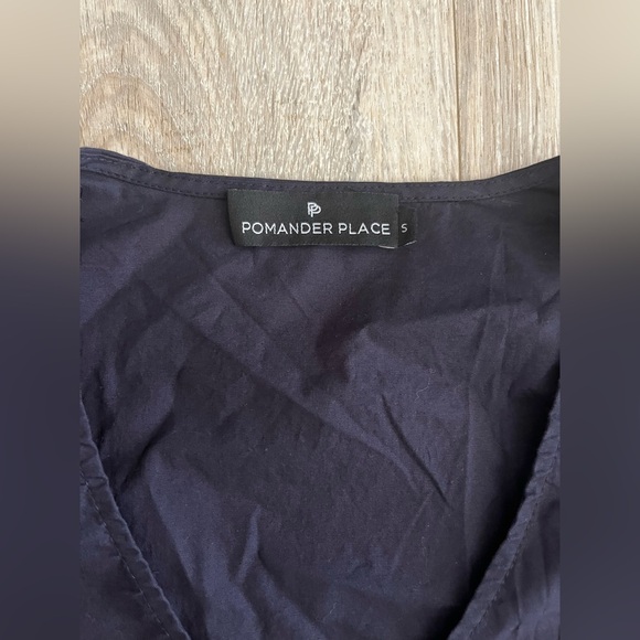 Tuckernuck Pomander Place Women’s Navy Easton Blouse Long Sleeves - Small - Picture 6 of 9